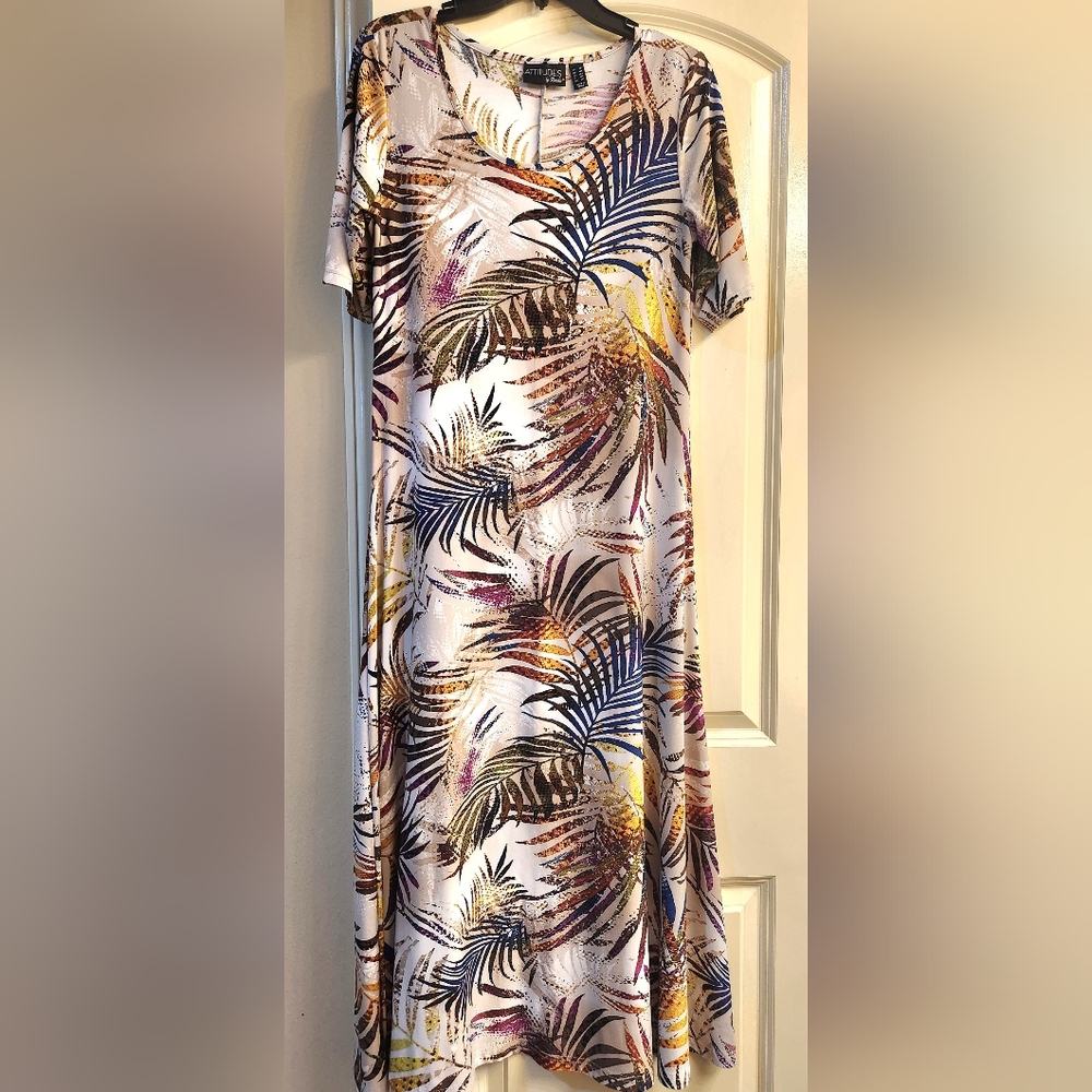 Elegant Tropical Maxi Dress